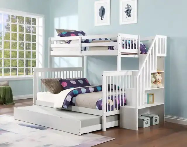 B 1852 - 39"/54" Bunk (White)(Reversible stairs)
