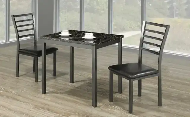 C 1211 - Chair — 1 Chair
