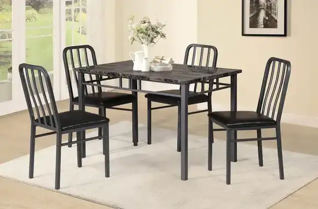 IF 1021 Dining Set