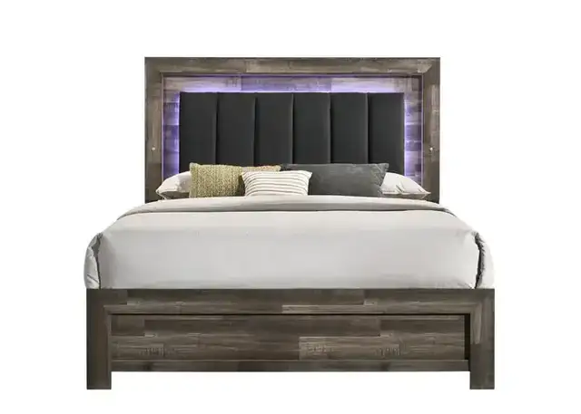 Athens Bed (Requires Box)