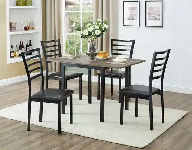 C 1023 - Chair — 1 Chair
