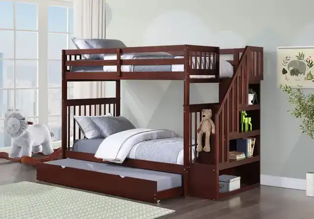 B 1845 - 39"/39" Bunk (Esp)(Reversible stairs)
