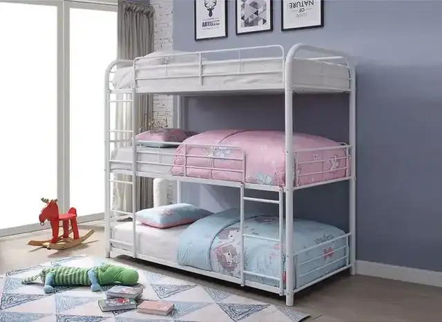 B 505 - S/S 3-Level Bunk Bed (White)