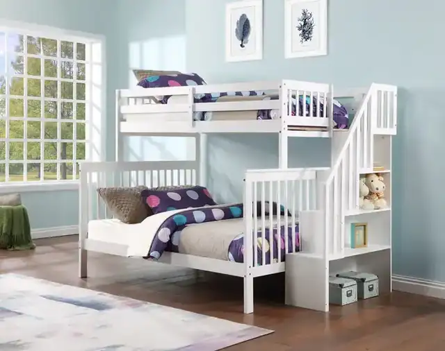B 1852 - 39"/54" Bunk (White)(Reversible stairs)