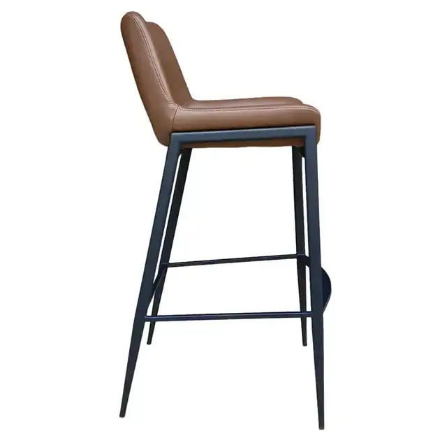 Icona 30" Bar Stool in Saddle and Black