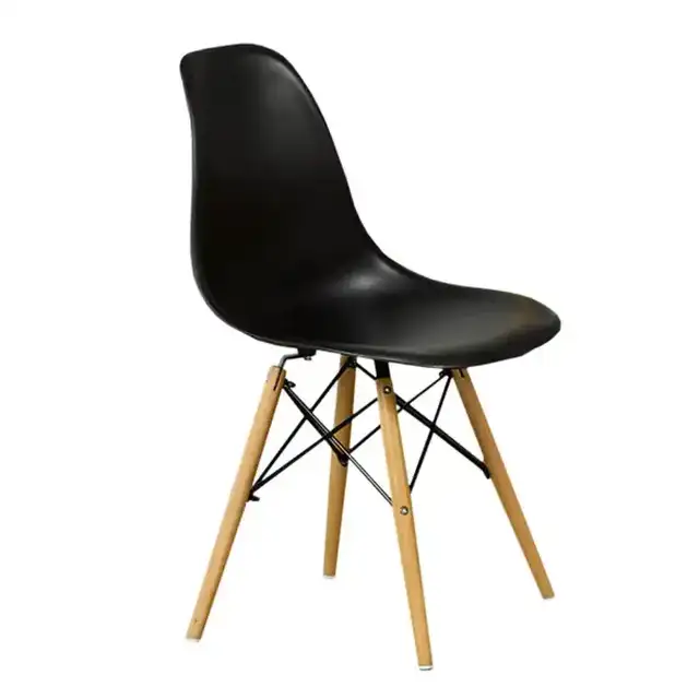 C 1420 - Eiffel Chair (Black) — 1 Chair
