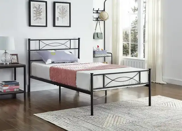 IF 154-B (Black) Bed