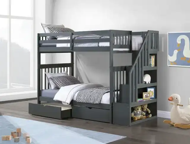 B 1846 - 39"/39" Bunk (Grey)(Reversible stairs)