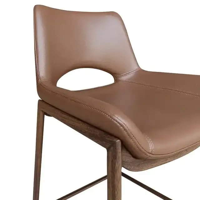 Icona 30" Bar Stool in Saddle and Walnut