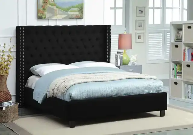 IF 5899 Black Fabric Bed