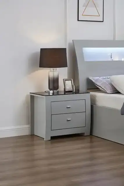 New York - Nightstand