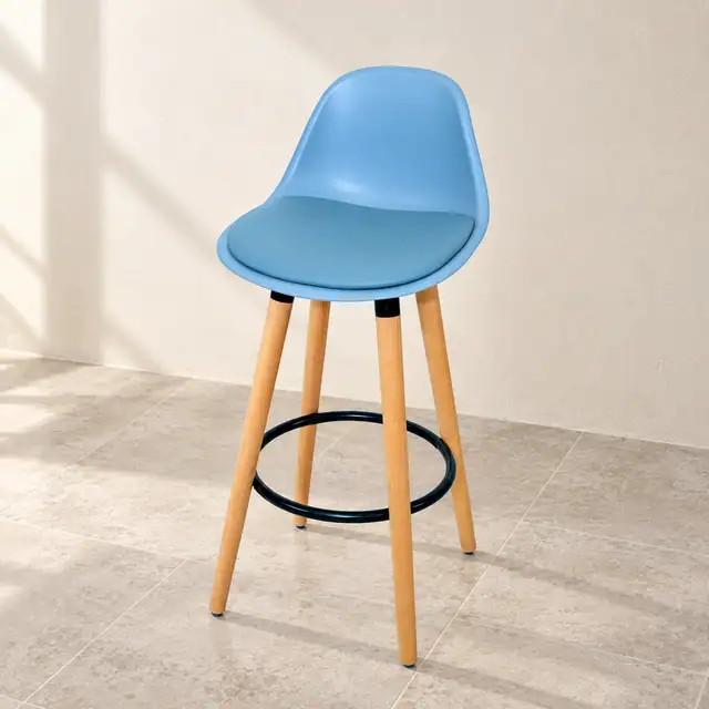 Dia Counter Stool — Three Quarter View