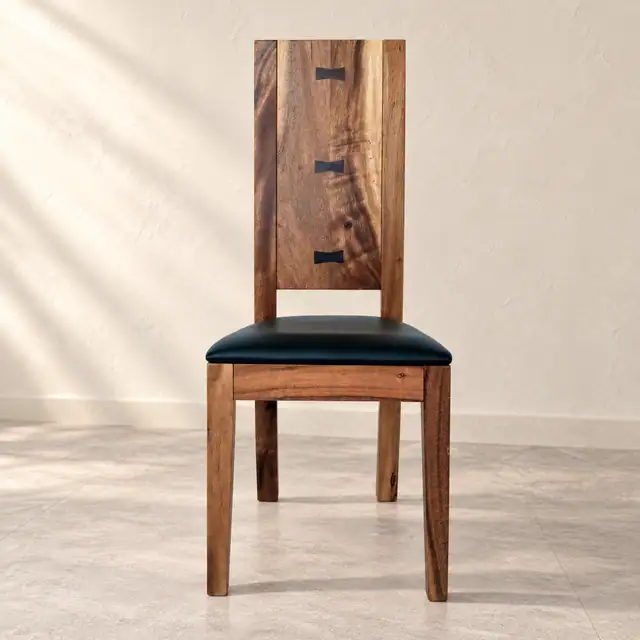 Ribbon-Design Solid Wood Dining Chair